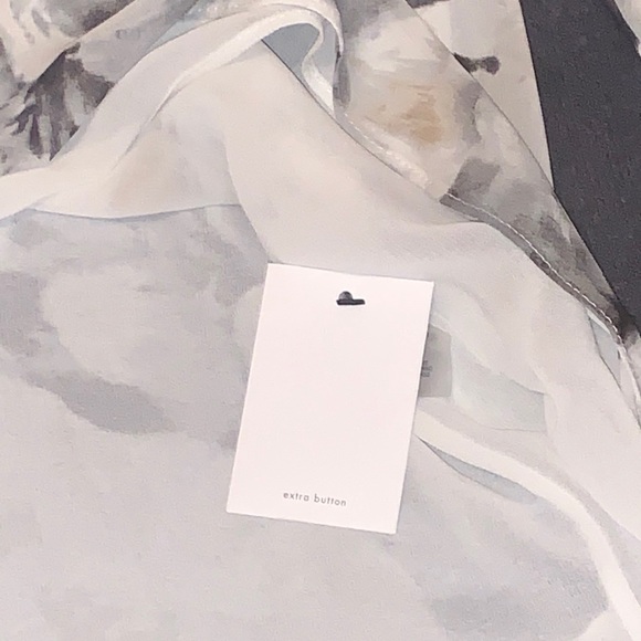 Calvin Klein double layered top - Picture 4 of 5